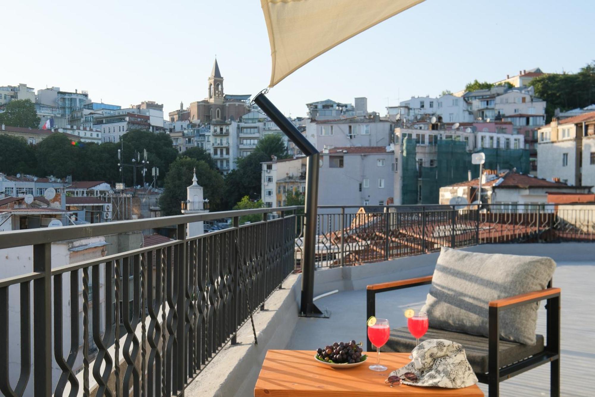 Urban Quarters - Bogazkesen Aparthotel Istanbul Exterior photo